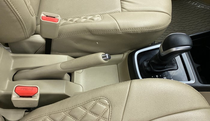 2018 Maruti Dzire VXI AMT, Petrol, Automatic, 53,041 km, Gear Lever