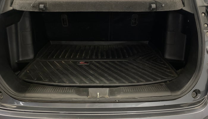 2024 Maruti Grand Vitara DELTA SMART HYBRID, Petrol, Manual, 9,386 km, Boot Inside