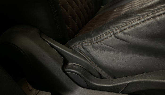 2024 Maruti Grand Vitara DELTA SMART HYBRID, Petrol, Manual, 9,386 km, Driver Side Adjustment Panel