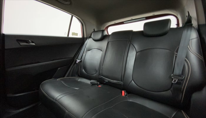 2016 Hyundai Creta SX PLUS 1.6 PETROL, Petrol, Manual, 50,779 km, Right Side Rear Door Cabin