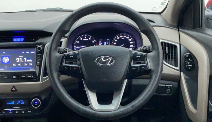 2016 Hyundai Creta SX PLUS 1.6 PETROL, Petrol, Manual, 50,779 km, Steering Wheel Close Up