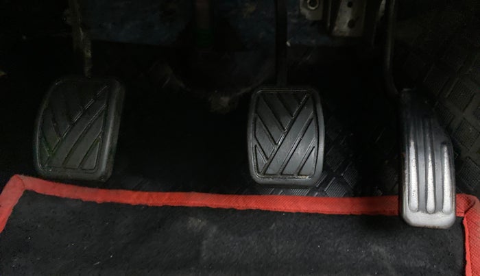 2010 Maruti A Star VXI, Petrol, Manual, 42,085 km, Pedals