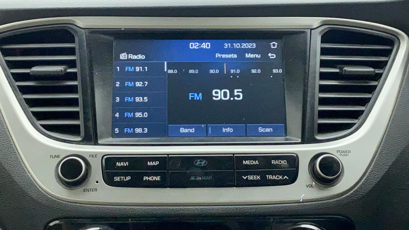 2018 Hyundai Verna 1.6 VTVT SX, Petrol, Manual, 56,462 km, Infotainment System