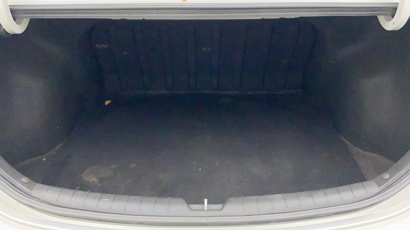 2018 Hyundai Verna 1.6 VTVT SX, Petrol, Manual, 56,462 km, Boot Inside