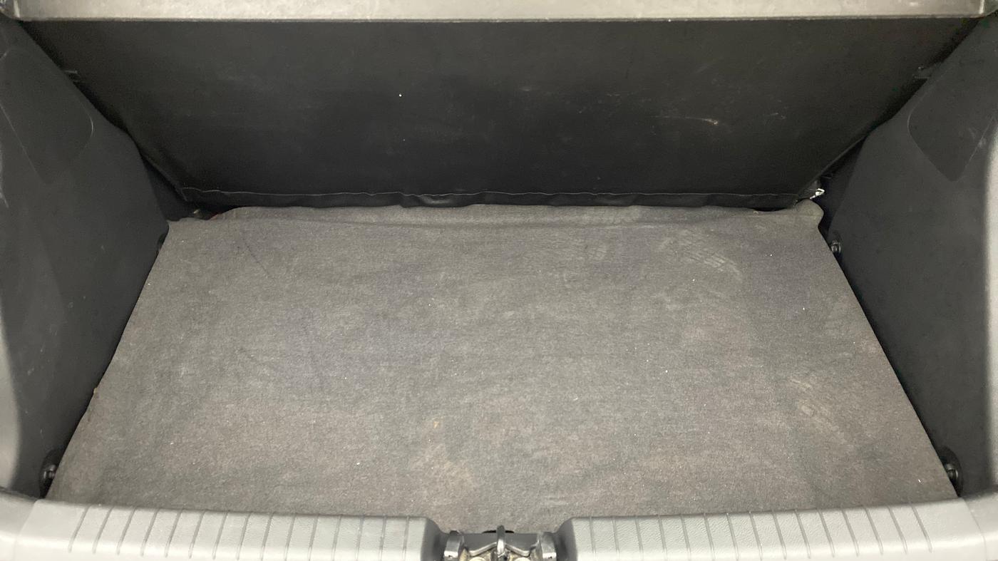 2019 Hyundai Elite i20 MAGNA+ VTVT, Petrol, Manual, 17,512 km, Boot Inside