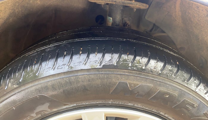 2019 Maruti Baleno DELTA PETROL 1.2, Petrol, Manual, 77,111 km, Right Front Tyre Tread