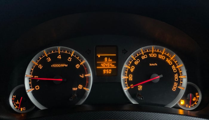 2014 Maruti Swift Dzire VXI, Petrol, Manual, 40,452 km, Odometer Image