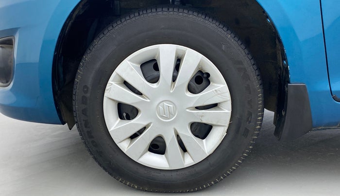 2014 Maruti Swift Dzire VXI, Petrol, Manual, 40,452 km, Left Front Wheel
