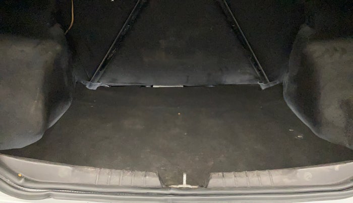 2016 Tata Zest XM PETROL, Petrol, Manual, 34,457 km, Boot Inside