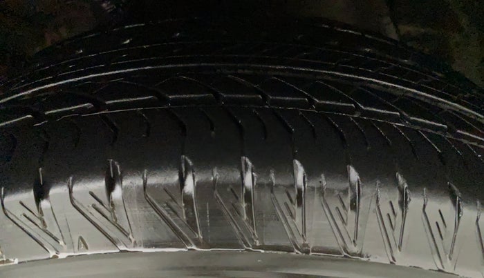 2014 Honda CRV 2.4 AWD AT, Petrol, Automatic, 50,836 km, Left Front Tyre Tread