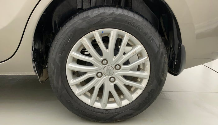 2022 Maruti Dzire ZXI CNG, CNG, Manual, 30,011 km, Left Rear Wheel