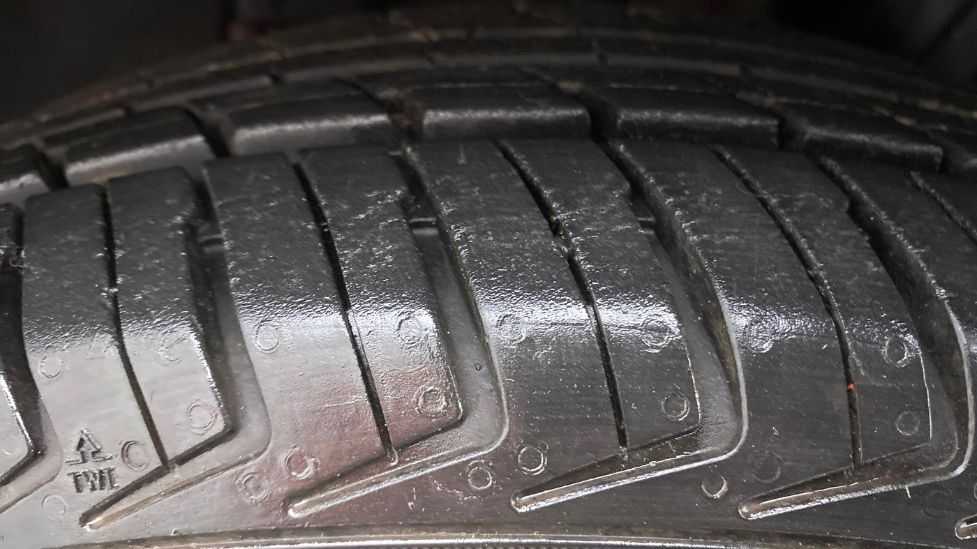 2018 Datsun Redi Go T (O), Petrol, Manual, 7,223 km, Left Front Tyre Tread