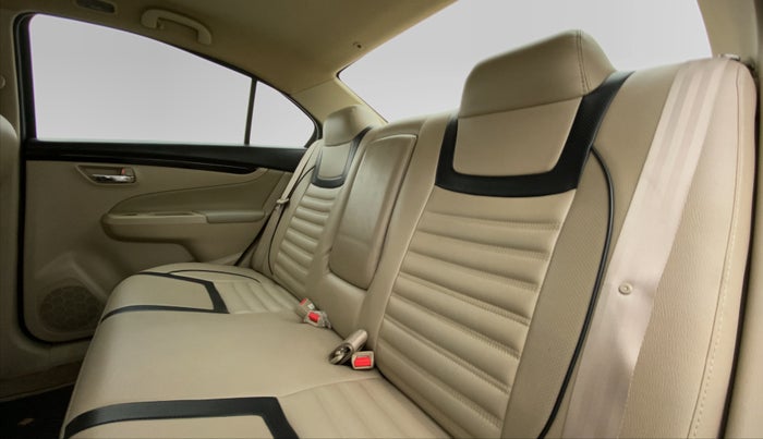 2018 Maruti Ciaz ZETA 1.4 VVT AMT, Petrol, Automatic, 39,176 km, Right Side Rear Door Cabin