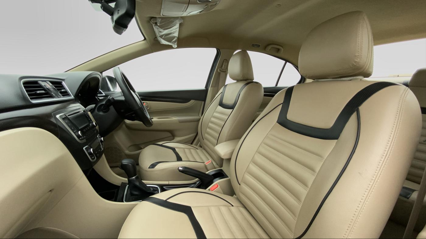 2018 Maruti Ciaz ZETA 1.4 VVT AMT, Petrol, Automatic, 39,176 km, Right Side Front Door Cabin