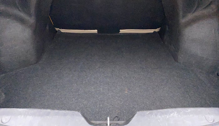2018 Maruti Ciaz ZETA 1.4 VVT AMT, Petrol, Automatic, 39,176 km, Boot Inside