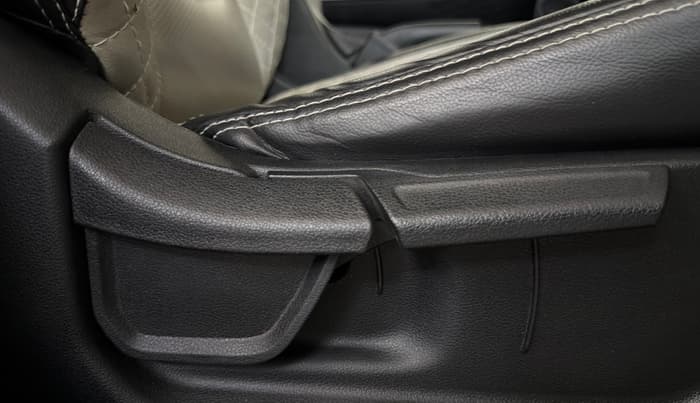 2023 Hyundai Creta EX 1.5 DIESEL, Diesel, Manual, 37,327 km, Driver Side Adjustment Panel