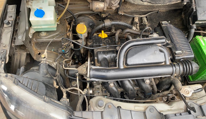 2018 Renault Kwid RXT 1.0 AMT (O), Petrol, Automatic, 25,925 km, Engine View - Right