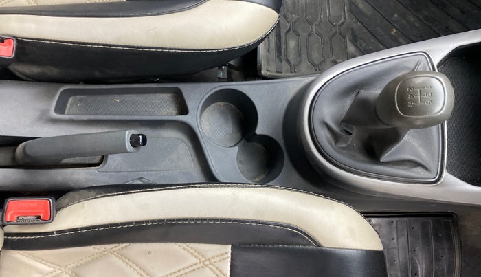 2022 Hyundai GRAND I10 NIOS MAGNA 1.2 KAPPA VTVT, Petrol, Manual, 65,523 km, Gear Lever