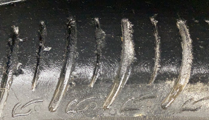 2016 Honda Amaze 1.2L I-VTEC S, Petrol, Manual, 56,855 km, Right Front Tyre Tread