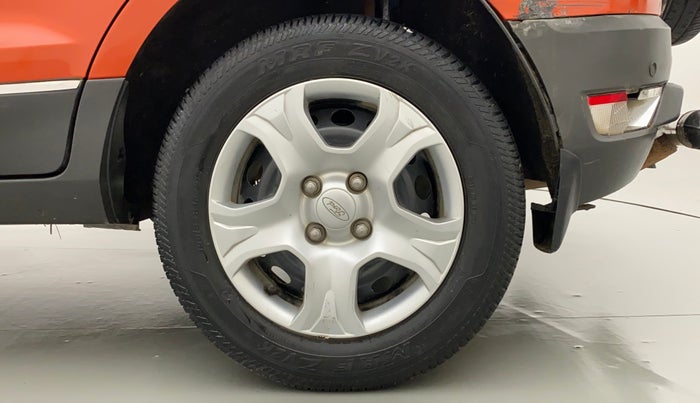 2016 Ford Ecosport AMBIENTE 1.5L PETROL, CNG, Manual, 72,571 km, Left Rear Wheel