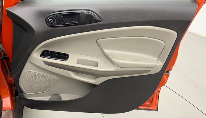 2016 Ford Ecosport AMBIENTE 1.5L PETROL, CNG, Manual, 72,571 km, Driver Side Door Panels Control