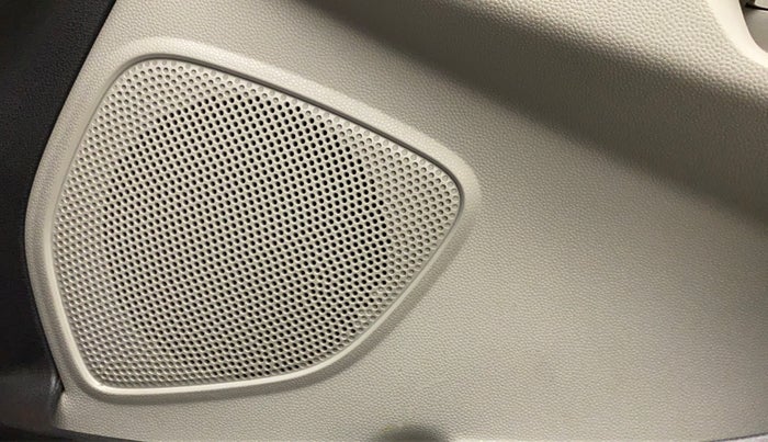 2016 Ford Ecosport AMBIENTE 1.5L PETROL, CNG, Manual, 72,571 km, Speaker