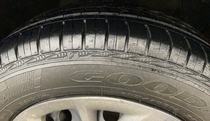 2018 Hyundai Grand i10 MAGNA 1.2 KAPPA VTVT, Petrol, Manual, 46,721 km, Right Front Tyre Tread