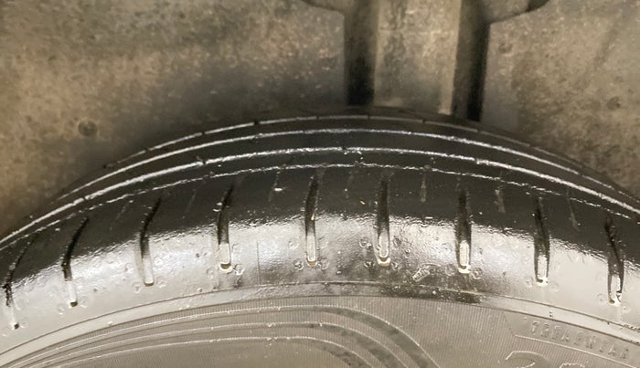 2021 MG HECTOR SHARP 1.5 DCT PETROL, Petrol, Automatic, 37,790 km, Left Rear Tyre Tread