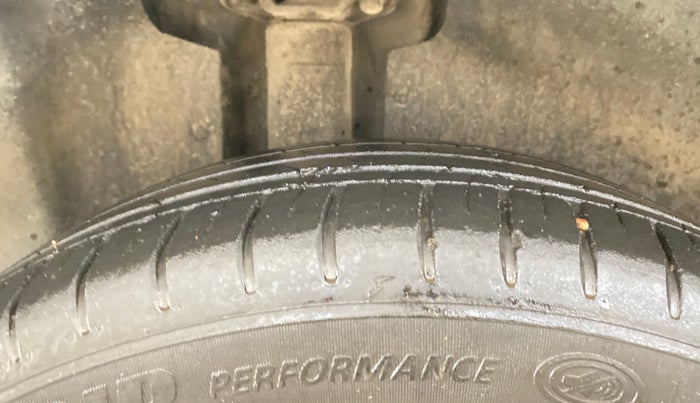 2021 MG HECTOR SHARP 1.5 DCT PETROL, Petrol, Automatic, 37,790 km, Right Rear Tyre Tread