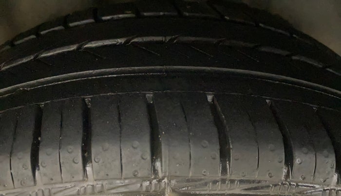 2015 Volkswagen Polo GT TSI AT, Petrol, Automatic, 74,694 km, Right Rear Tyre Tread