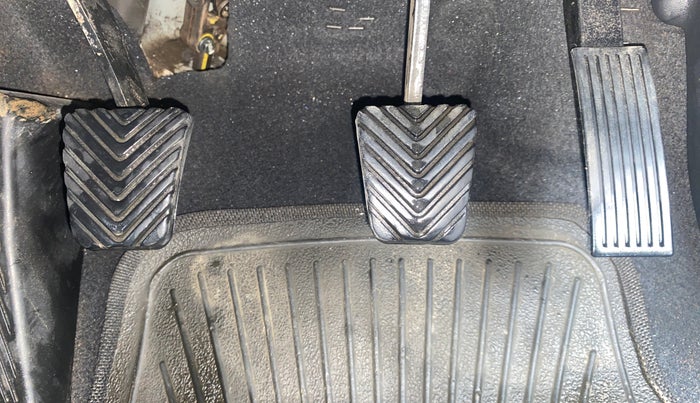 2012 Hyundai i20 ASTA 1.4 CRDI, Diesel, Manual, 1,05,124 km, Pedals