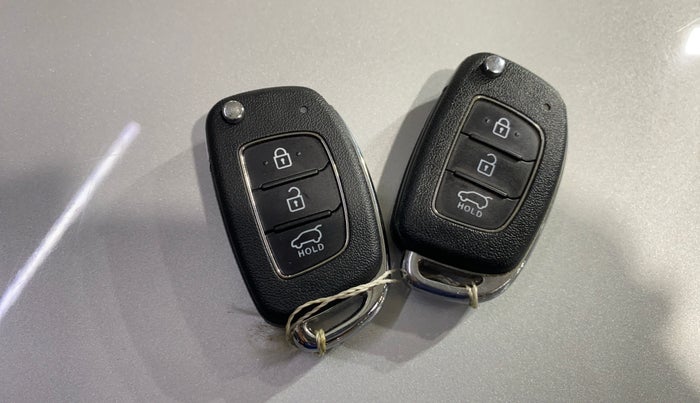 2016 Hyundai Creta S 1.6 PETROL, Petrol, Manual, 30,853 km, Key Close Up