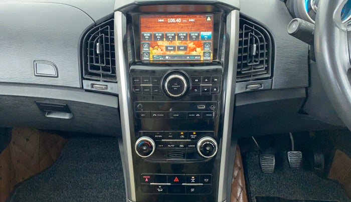 2018 Mahindra XUV500 W9, Diesel, Manual, 65,454 km, Air Conditioner