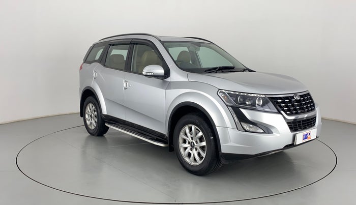 2018 Mahindra XUV500 W9, Diesel, Manual, 65,454 km, Right Front Diagonal