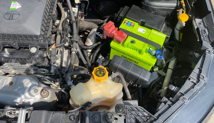 2024 Tata NEXON CREATIVE + SUNROOF 1.2 PETROL, Petrol, Manual, 38,659 km, Engine View - Left