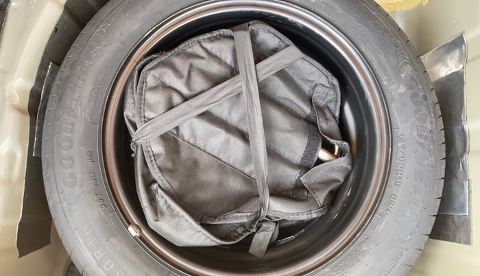 2024 Tata NEXON CREATIVE + SUNROOF 1.2 PETROL, Petrol, Manual, 38,659 km, Spare Tyre