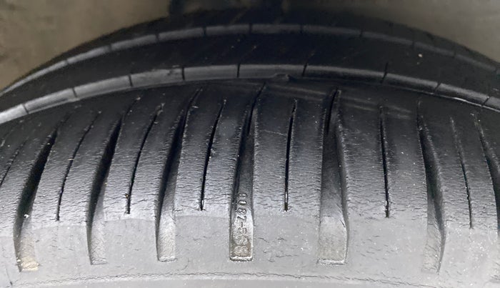 2014 Maruti Celerio VXI AGS, Petrol, Automatic, 89,083 km, Right Front Tyre Tread