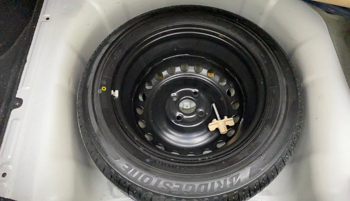 2021 Hyundai Verna SX 1.5 VTVT, Petrol, Manual, 63,756 km, Spare Tyre