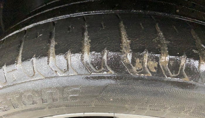 2021 Hyundai Verna SX 1.5 VTVT, Petrol, Manual, 63,756 km, Left Front Tyre Tread