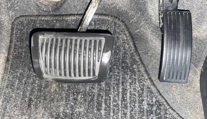 2014 Hyundai Xcent SX AT 1.2 (O), Petrol, Automatic, 66,135 km, Pedals