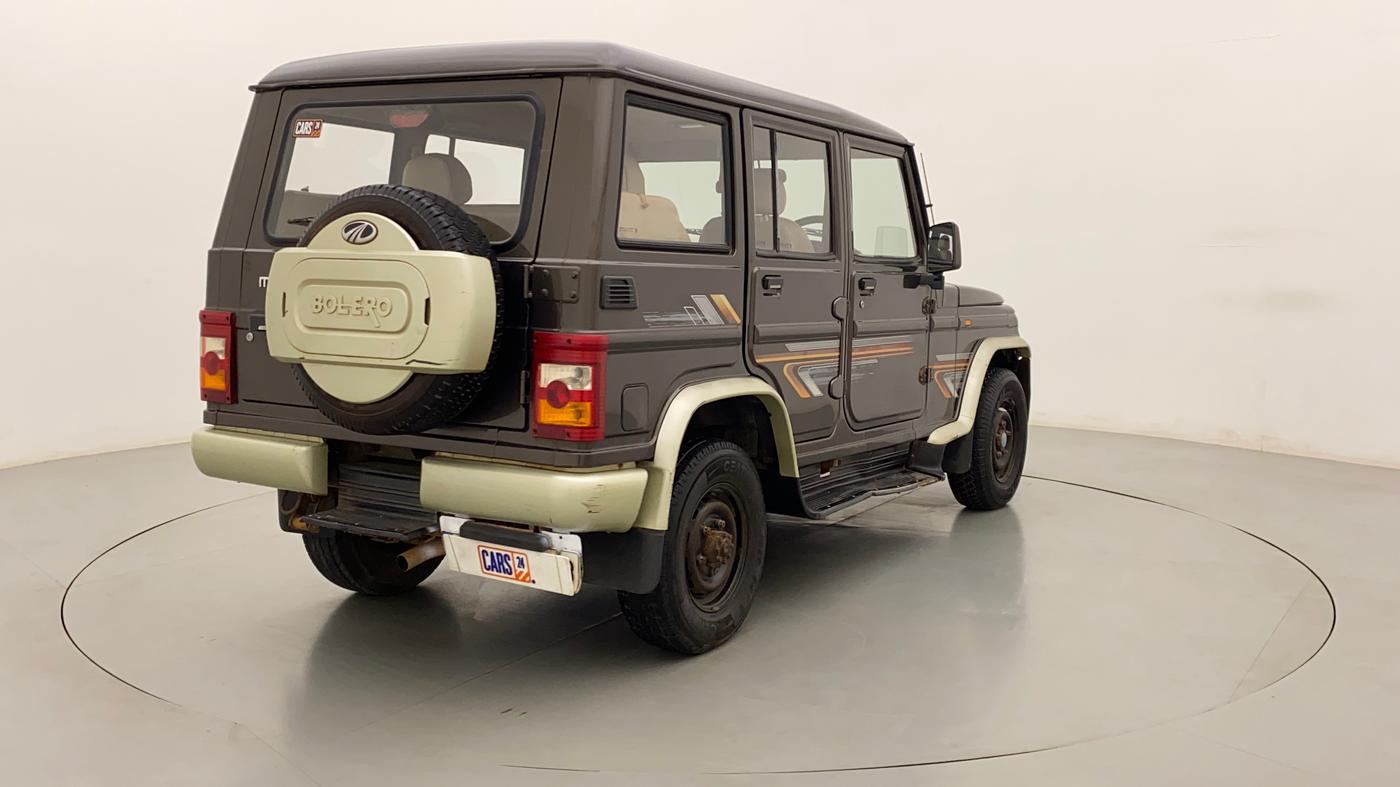 2016 Mahindra Bolero ZLX BS IV, Diesel, Manual, 1,39,583 km, Right Back Diagonal