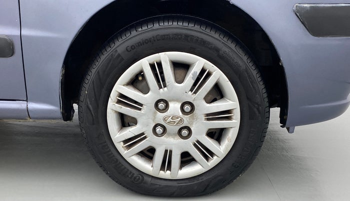 2012 Hyundai Santro Xing GLS PLUS AUDIO, Petrol, Manual, 1,04,398 km, Right Front Wheel