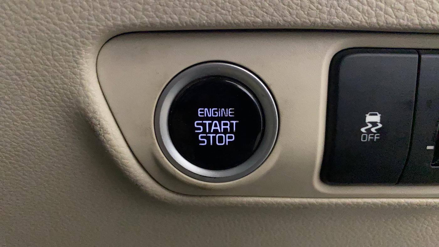 2022 KIA CARENS LUXURY PLUS 1.5 DIESEL AT 6 STR, Diesel, Automatic, 1,12,455 km, Keyless Start/ Stop Button