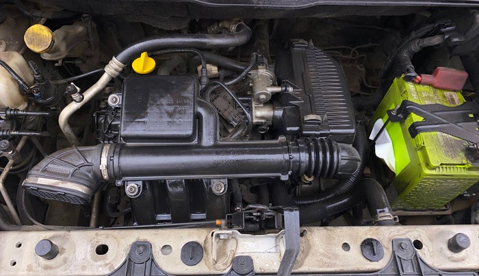 2020 Renault TRIBER RXZ AMT, Petrol, Automatic, 76,244 km, Engine View