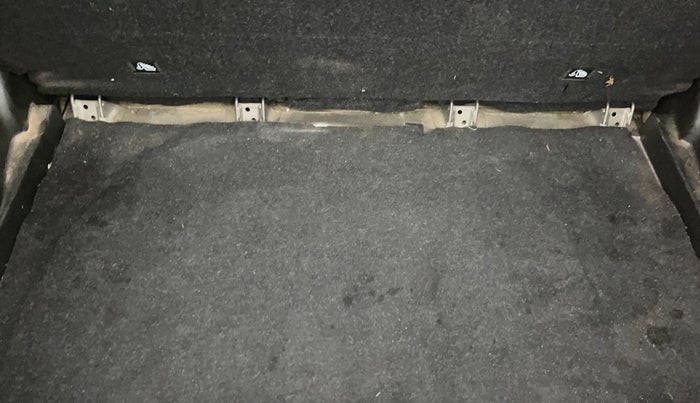 2020 Maruti Swift LXI, Petrol, Manual, 77,176 km, Boot Inside