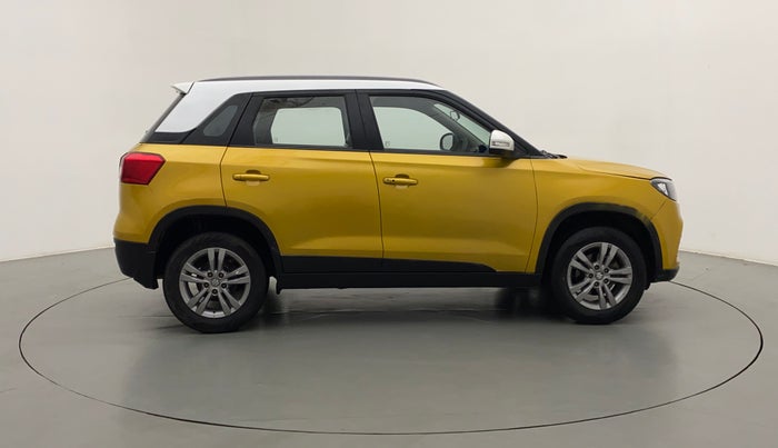 2016 Maruti Vitara Brezza ZDI PLUS DUAL TONE, Diesel, Manual, 91,184 km, Right Side