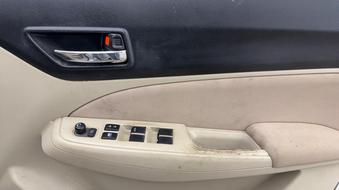 2022 Maruti Dzire VXI CNG, CNG, Manual, 66,663 km, Driver Side Door Panels Control