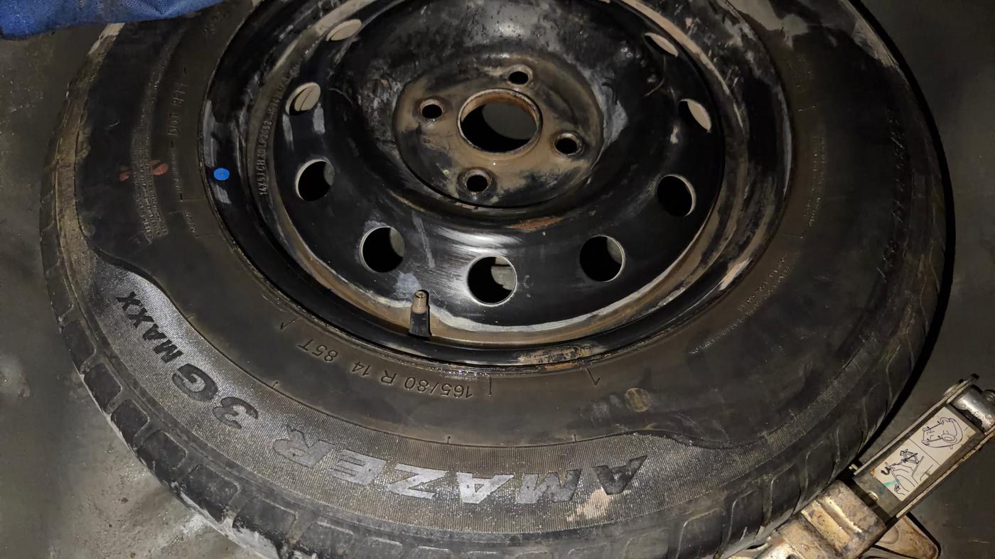 2022 Maruti Dzire VXI CNG, CNG, Manual, 66,663 km, Spare Tyre