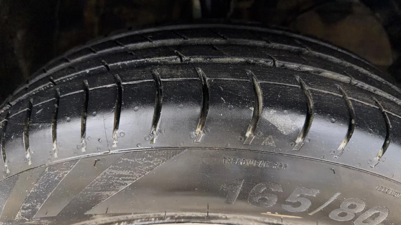 2022 Maruti Dzire VXI CNG, CNG, Manual, 66,663 km, Right Front Tyre Tread