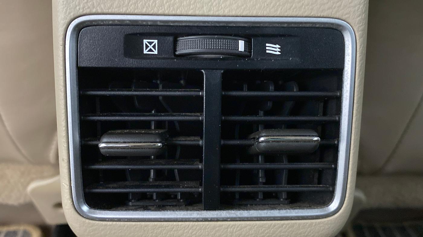 2017 Maruti Ciaz ALPHA 1.4 VVT, Petrol, Manual, 52,830 km, Rear AC Vents